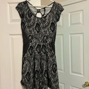 Black small dress with floral texture